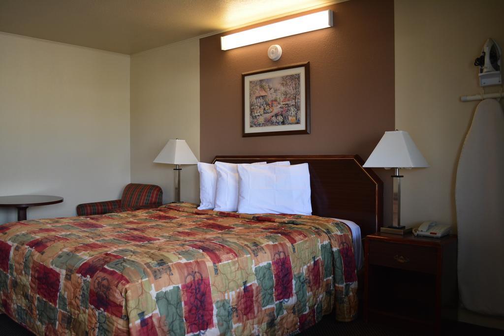 Great Western Inn Junction City Bilik gambar